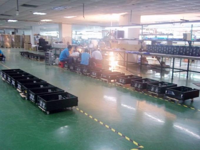 A cremalheira da série do castelo do poder monta levanta 10kva 220vac para o centro de dados