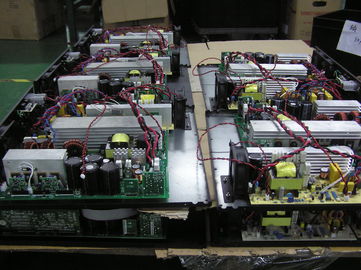 Montagem em rack UPS em linha da proteção do impulso