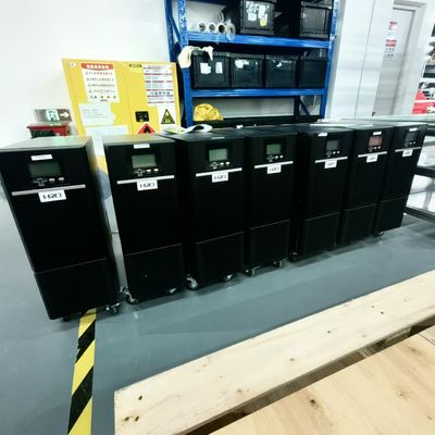 Atualização para UPS HF em linha de dupla conversão de 3 fases para fornecimento de energia estável
