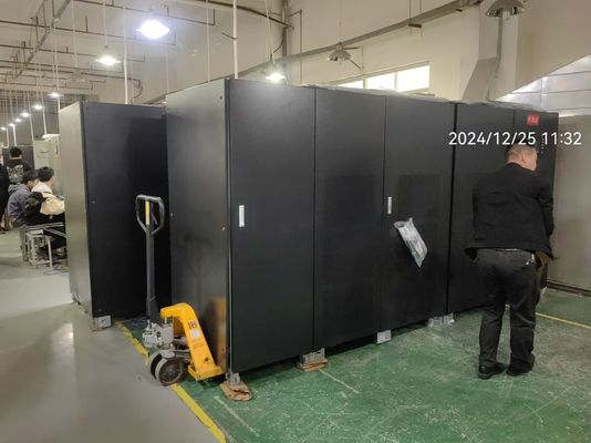 UPS de baixa frequência online com conversão dupla 300-800kVA Alta voltagem 480Vac/60Hz