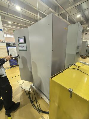 PE-iND II 3/3P ((S6000-33G) 110/ 220/384Vdc 10-200kVA Online Eficiência de arrefecimento por ar do UPS industrial ≥93%