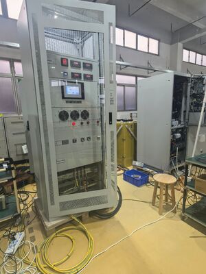 Retificador Industrial AC/DC da Série R7000 com Transformador de Isolamento de Entrada